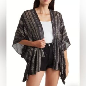 STEVE MADDEN Tassel Tie-Front Kimono Wrap Top One Size Black Neutral Ret. $58